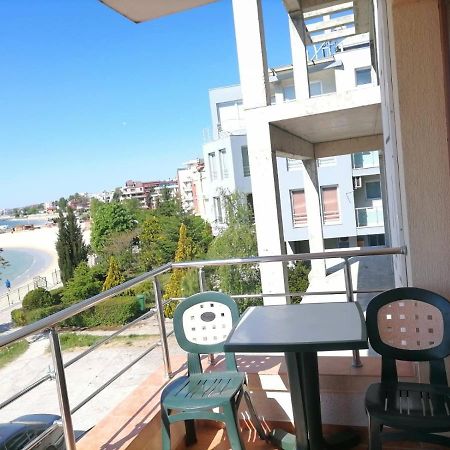Elizabeth Beach Apartments ネセバル エクステリア 写真