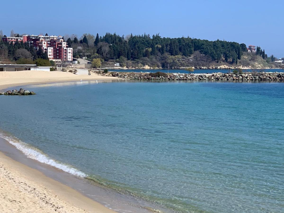Elizabeth Beach Apartments ネセバル エクステリア 写真