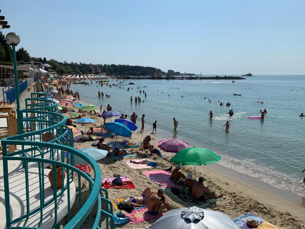 Elizabeth Beach Apartments ネセバル エクステリア 写真